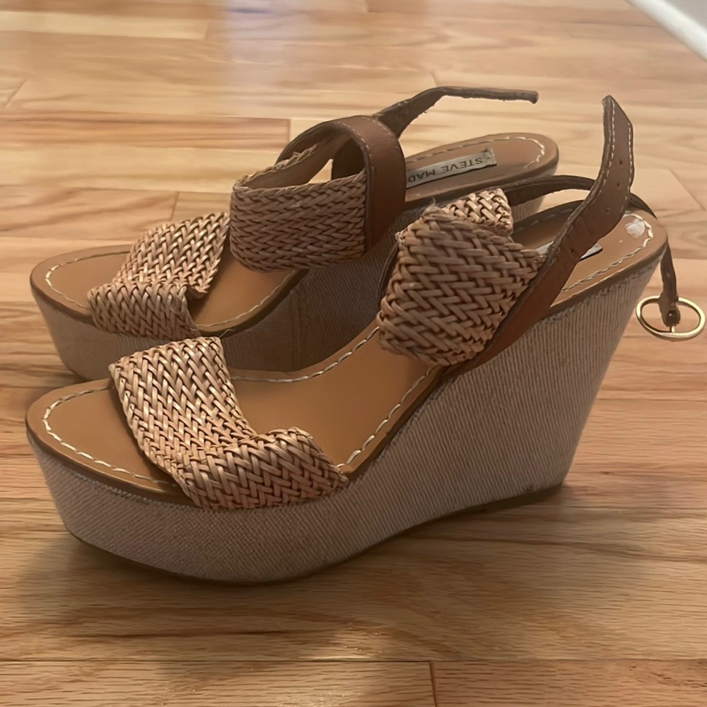 Steve Madden Double Strap Wedge